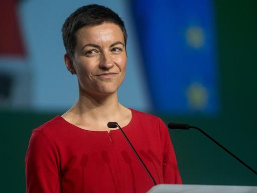 Ska Keller beim Treffen der europäischen Grünen in Villeurbanne