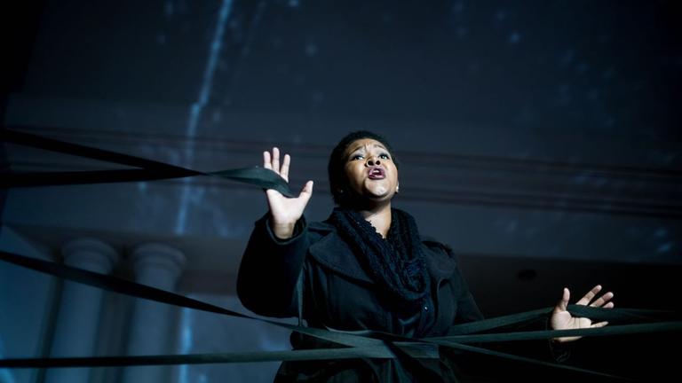 Sängerin bei der Aufführung der "Johannespassion" in Soweto