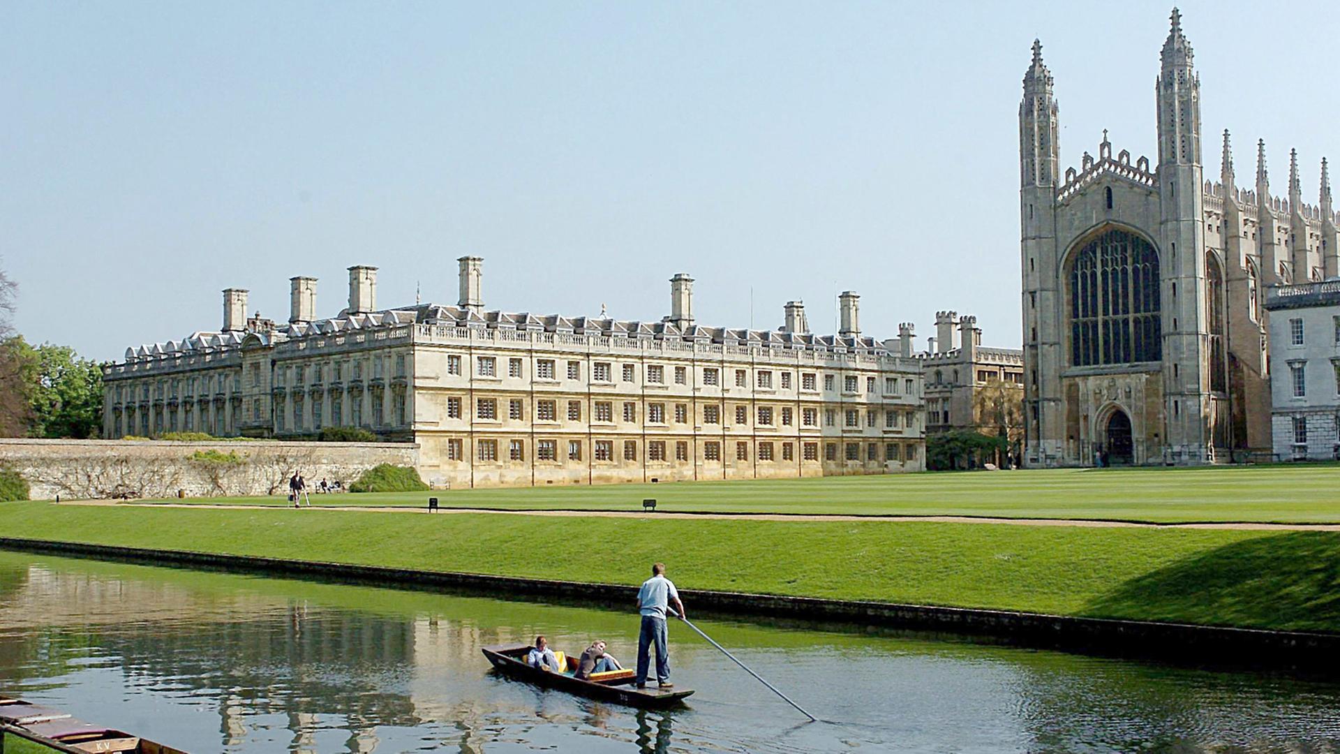 Das Foto zeigt die Universität in Cambridge. Das Foto zeigt die Universität in Cambridge.