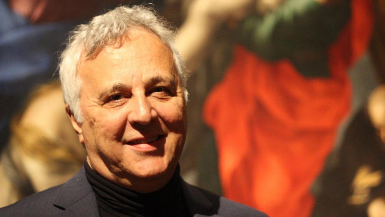 Mario De Simoni: Er ist der Direktor der 'Scuderie del Quirinale' und hat die Ausstellung kuratiert.