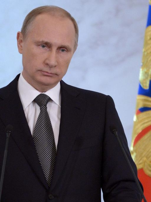 Russlands Präsident Wladimir Putin bei seiner jährlichen Rede vor dem Parlament in Moskau