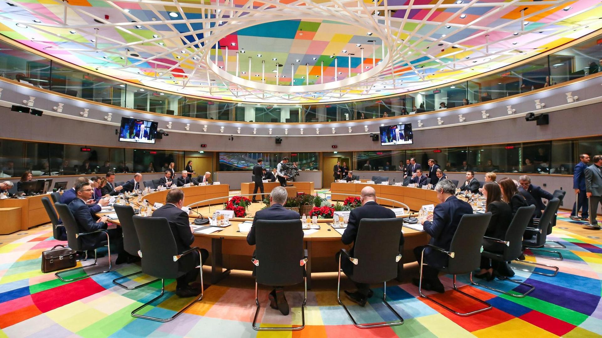 Gespräche am runden Tisch, im Rahmen der EU Versammlung in Brüssel, 2019 Gespräche am runden Tisch, im Rahmen der EU Versammlung in Brüssel, 2019