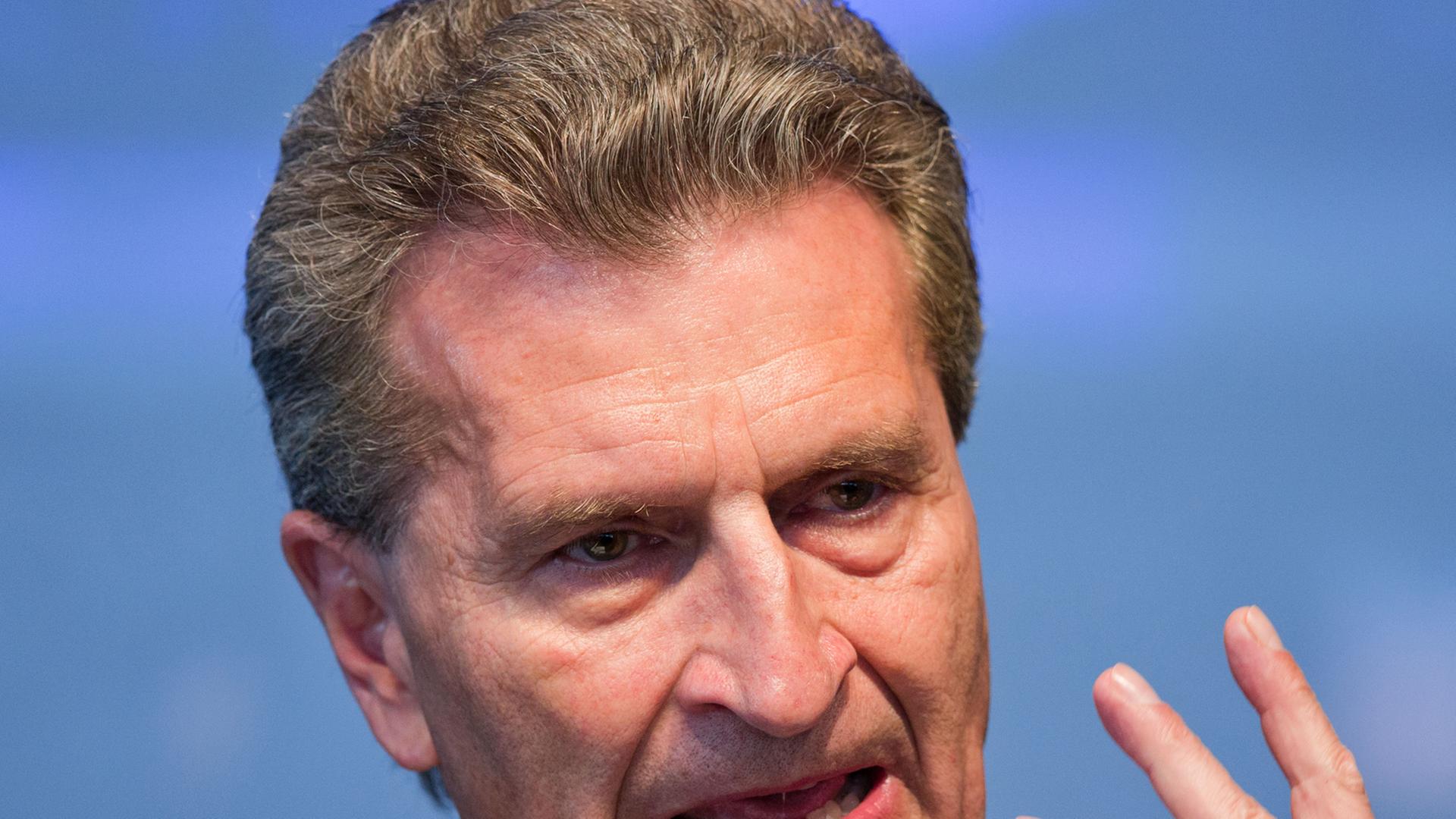 Porträt von Günther Oettinger Porträt von Günther Oettinger