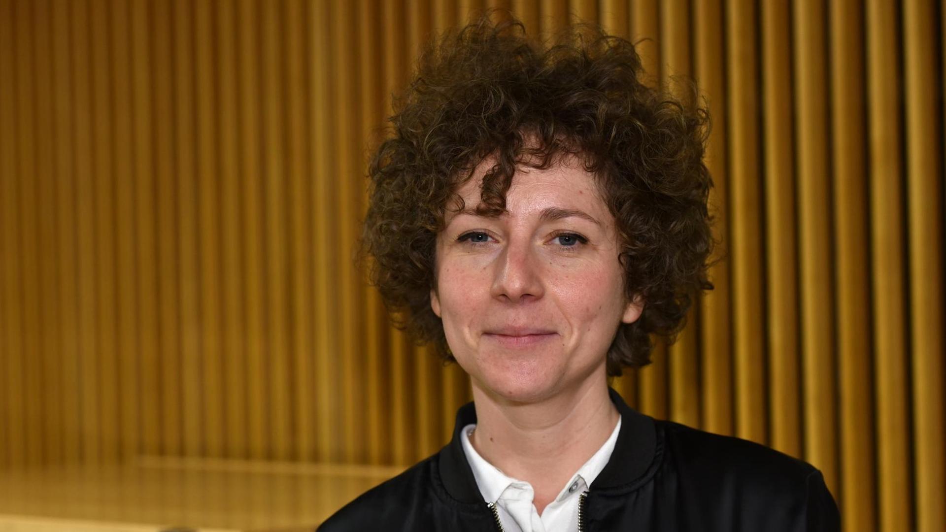 Nordrhein-Westfalen, Köln: Die Autorin Sasha Marianna Salzmann bei der Lit Cologne am 27.03.2019 in Köln Nordrhein-Westfalen, Köln: Die Autorin Sasha Marianna Salzmann bei der Lit Cologne am 27.03.2019 in Köln