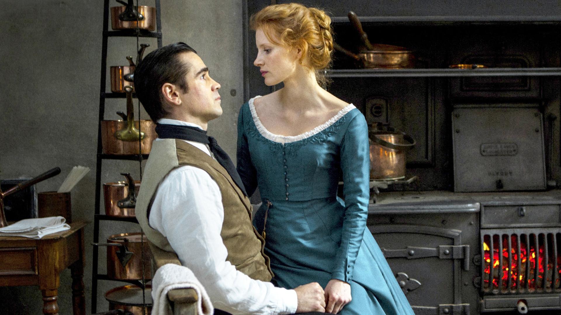 Colin Farrell als John Jessica Chastain als Miss Julie in "Fräulein Julie" Colin Farrell als John Jessica Chastain als Miss Julie in "Fräulein Julie"