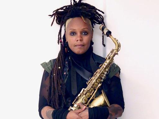 Die Saxofonistin Matana Roberts.