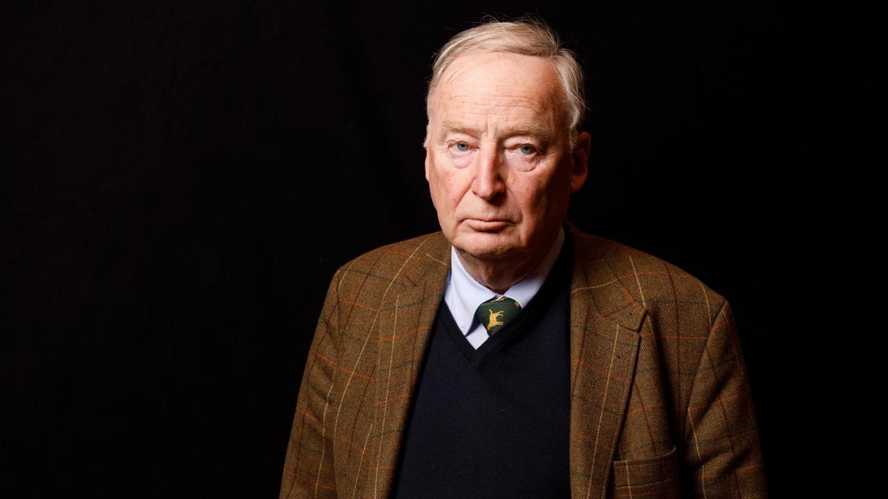 Alexander Gauland wurde auf dem AfD-Parteitag überraschend zweiter Bundesvorsitzender Alexander Gauland wurde auf dem AfD-Parteitag überraschend zweiter Bundesvorsitzender