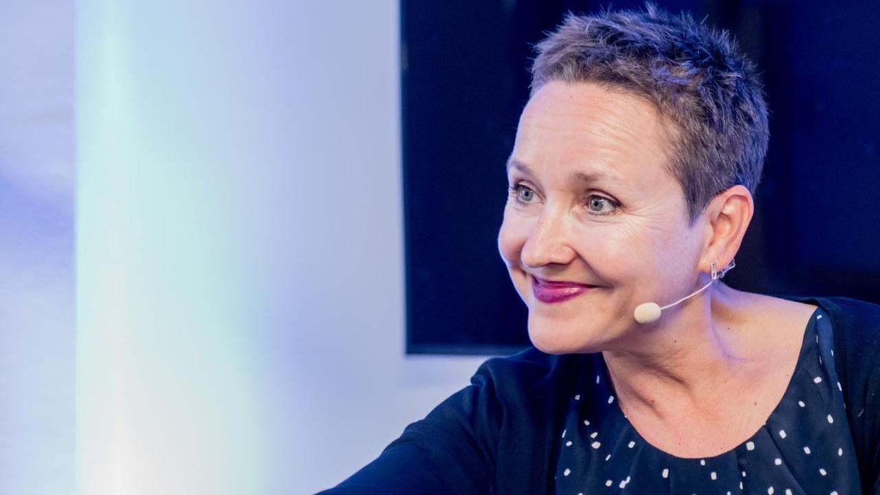 Professorin Dr. Rahel Jaeggi bei Deutschland; Berlin; Lange Nacht - Marx aus Frankreich Professorin Dr. Rahel Jaeggi bei Deutschland; Berlin; Lange Nacht - Marx aus Frankreich