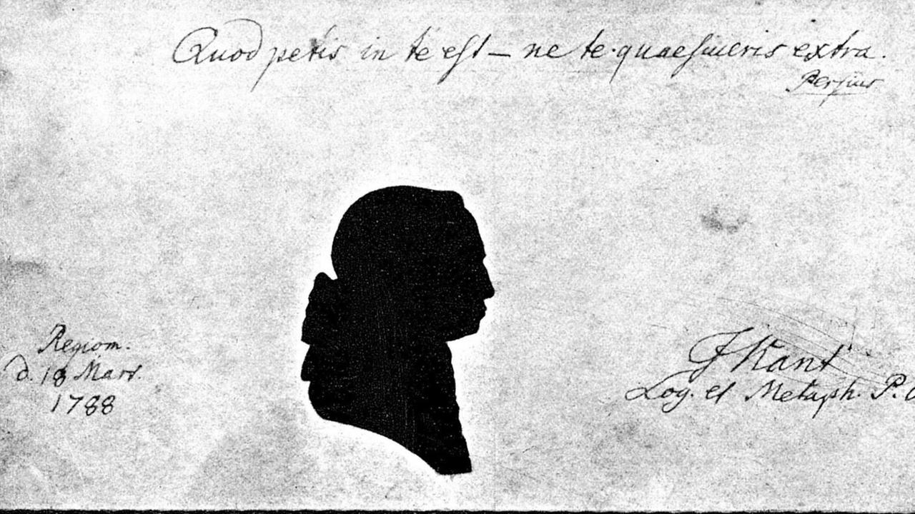 Das zeitgenössische Bild zeigt die Silhouette des deutschen Philosophen Immanuel Kant (1724-1804). Das zeitgenössische Bild zeigt die Silhouette des deutschen Philosophen Immanuel Kant (1724-1804).