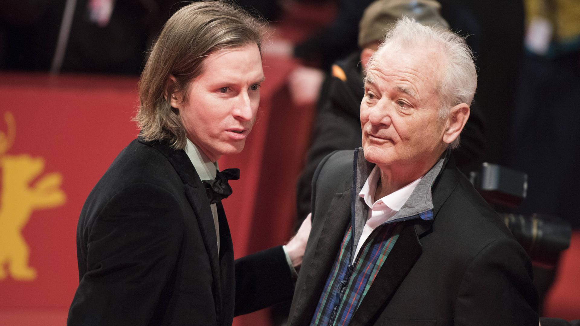 Regisseur Wes Anderson (links) und Schauspieler Bill Murray bei den 68. Internationalen Filmfestspielen Berlin Regisseur Wes Anderson (links) und Schauspieler Bill Murray bei den 68. Internationalen Filmfestspielen Berlin