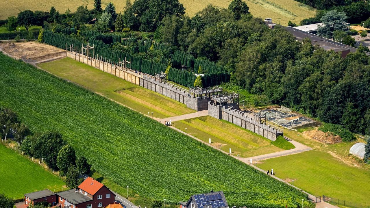 Ein Luftbild des LWL-Römermuseum in Haltern am See. Ein Luftbild des LWL-Römermuseum in Haltern am See.