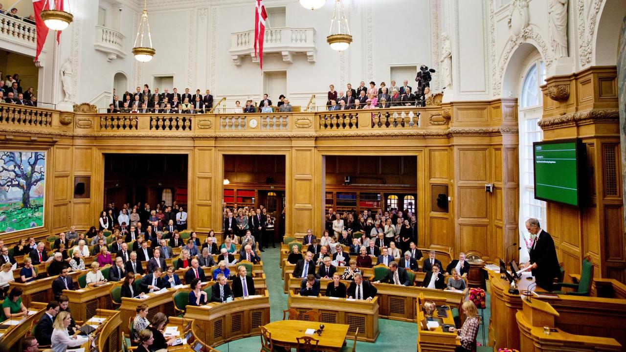 Das dänische Parlament in Kopenhagen Das dänische Parlament in Kopenhagen