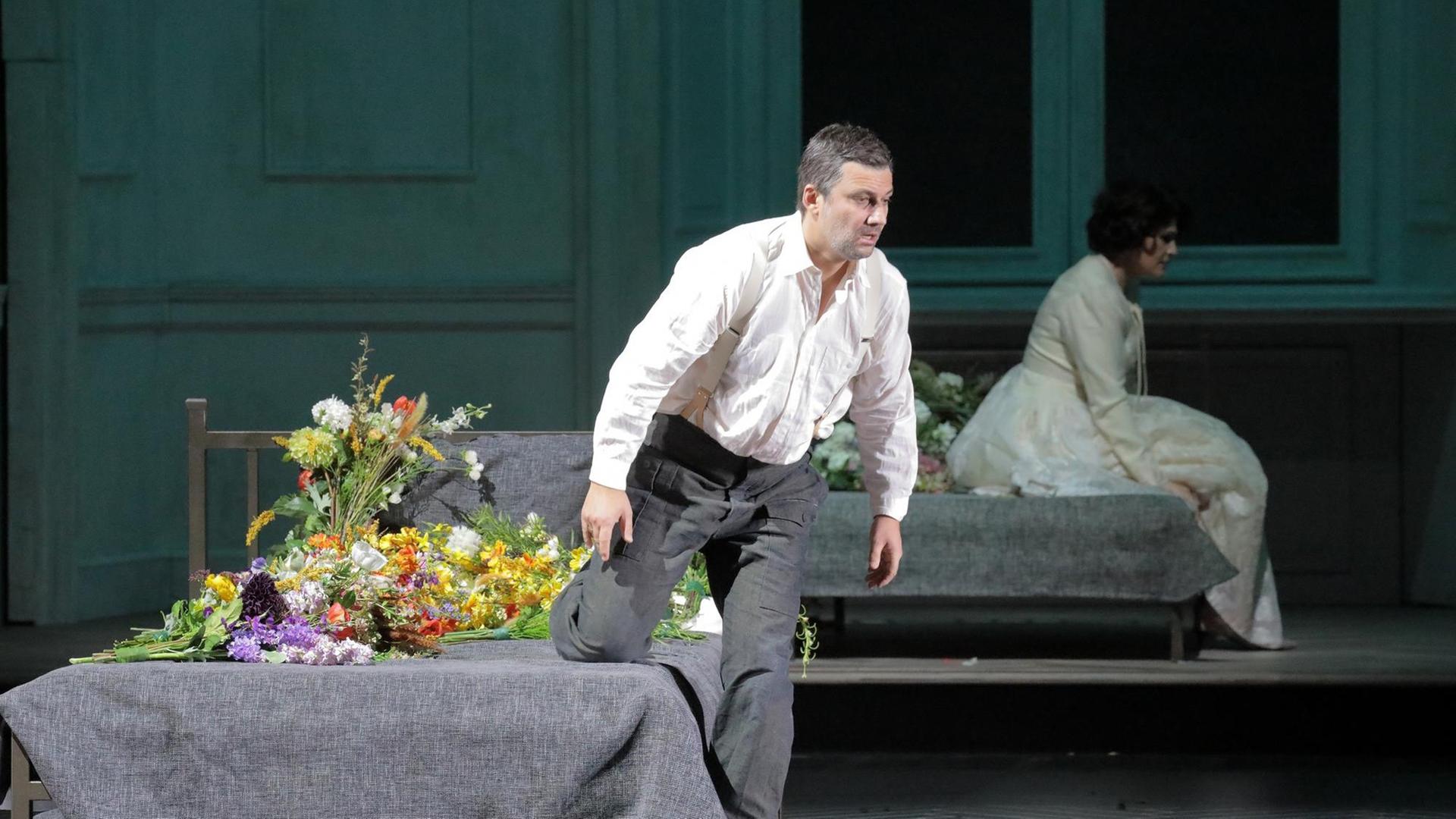 Zu sehen sind die Schauspieler Jonas Kaufmann und Anja Harteros. Zu sehen sind die Schauspieler Jonas Kaufmann und Anja Harteros.