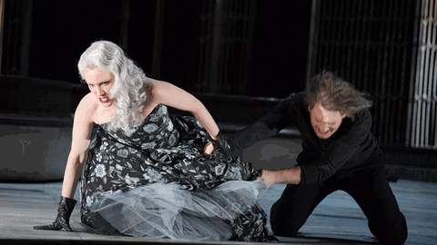 Sara Jakubiak als Tatiana und Daniel Schmutzhard als Eugen Onegin in Tschaikowskys Oper