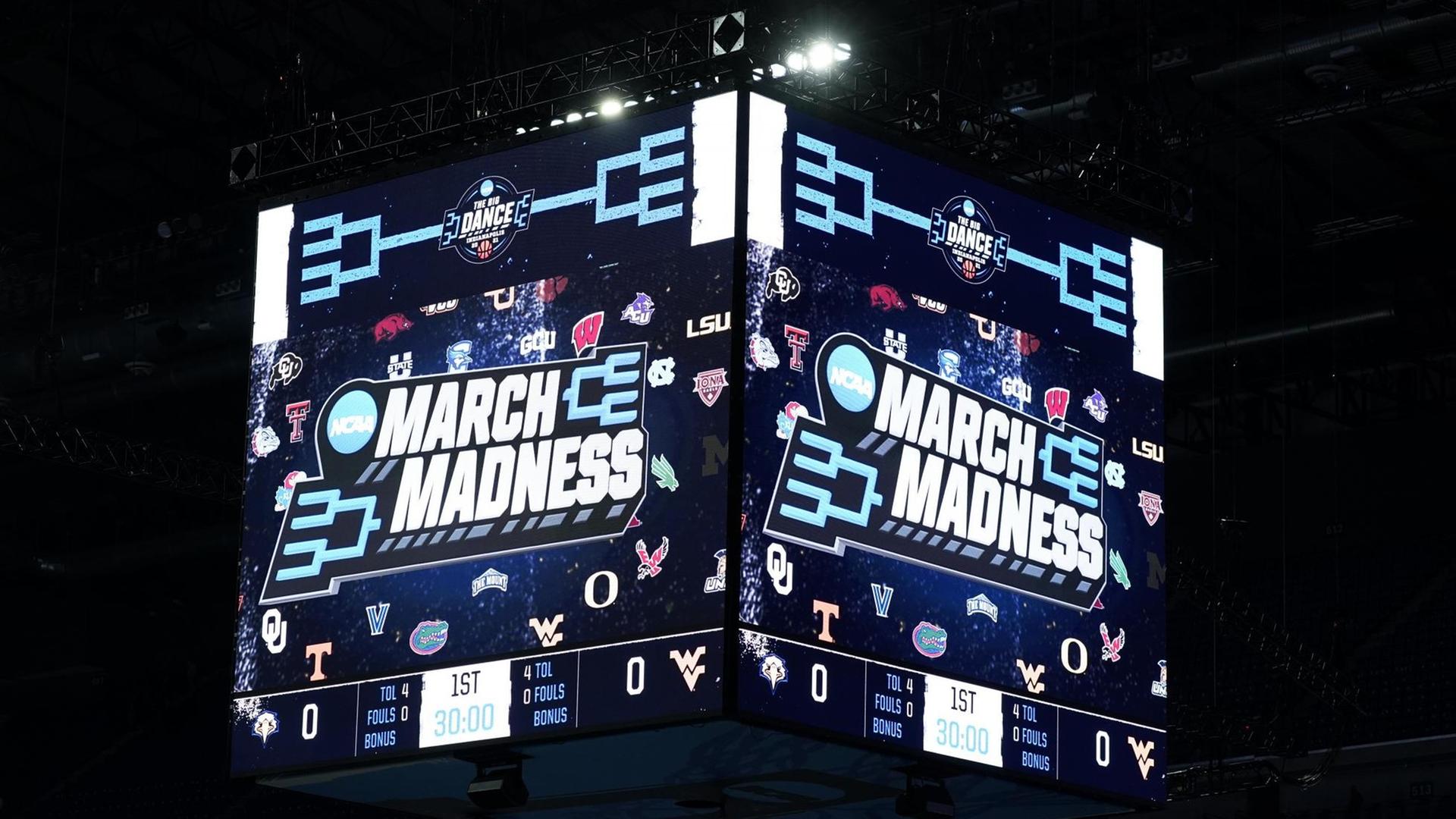 Der Videowürfel bei den NCAA March Madness in Indianapolis.