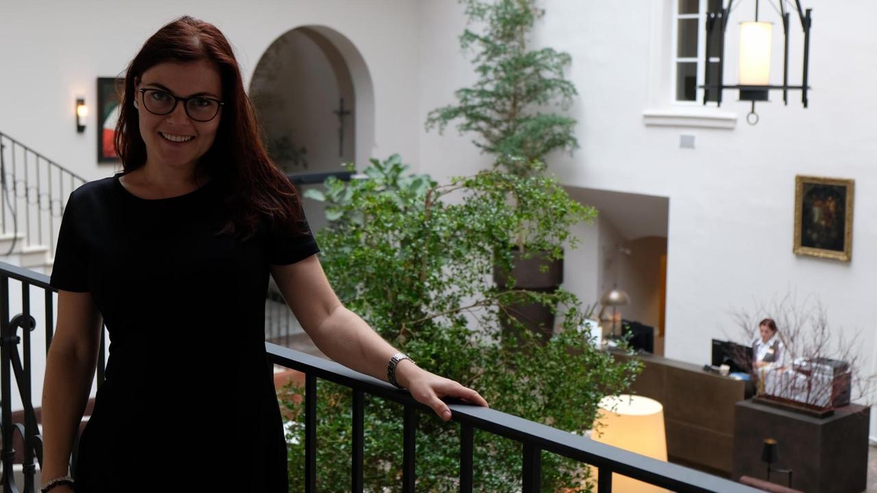Martina Vesela ist die Managerin des kircheneigenen Hotels Clara Futura am Rande von Prag. Martina Vesela ist die Managerin des kircheneigenen Hotels Clara Futura am Rande von Prag.