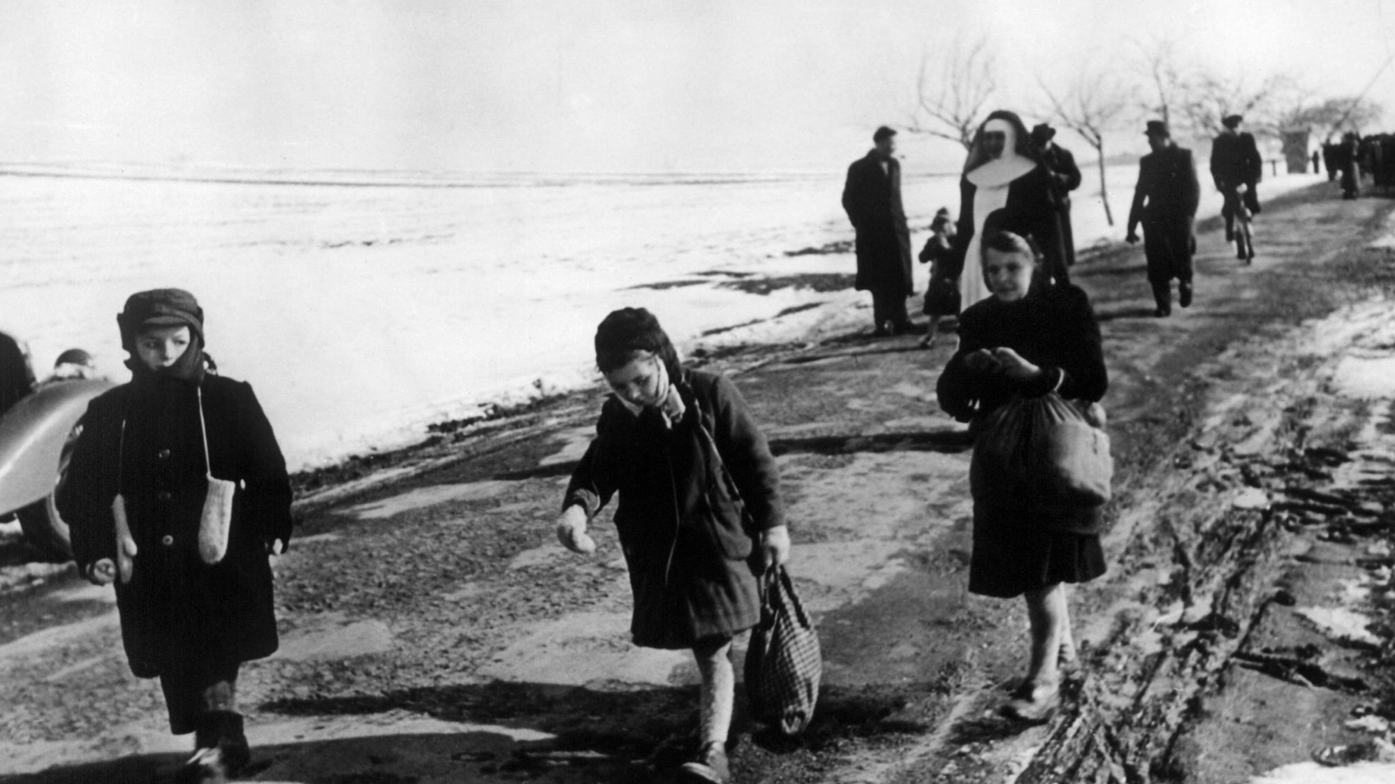 Vertreibungen nach 1945 - Nach der Übertragung der Ostgebiete an Polen ...