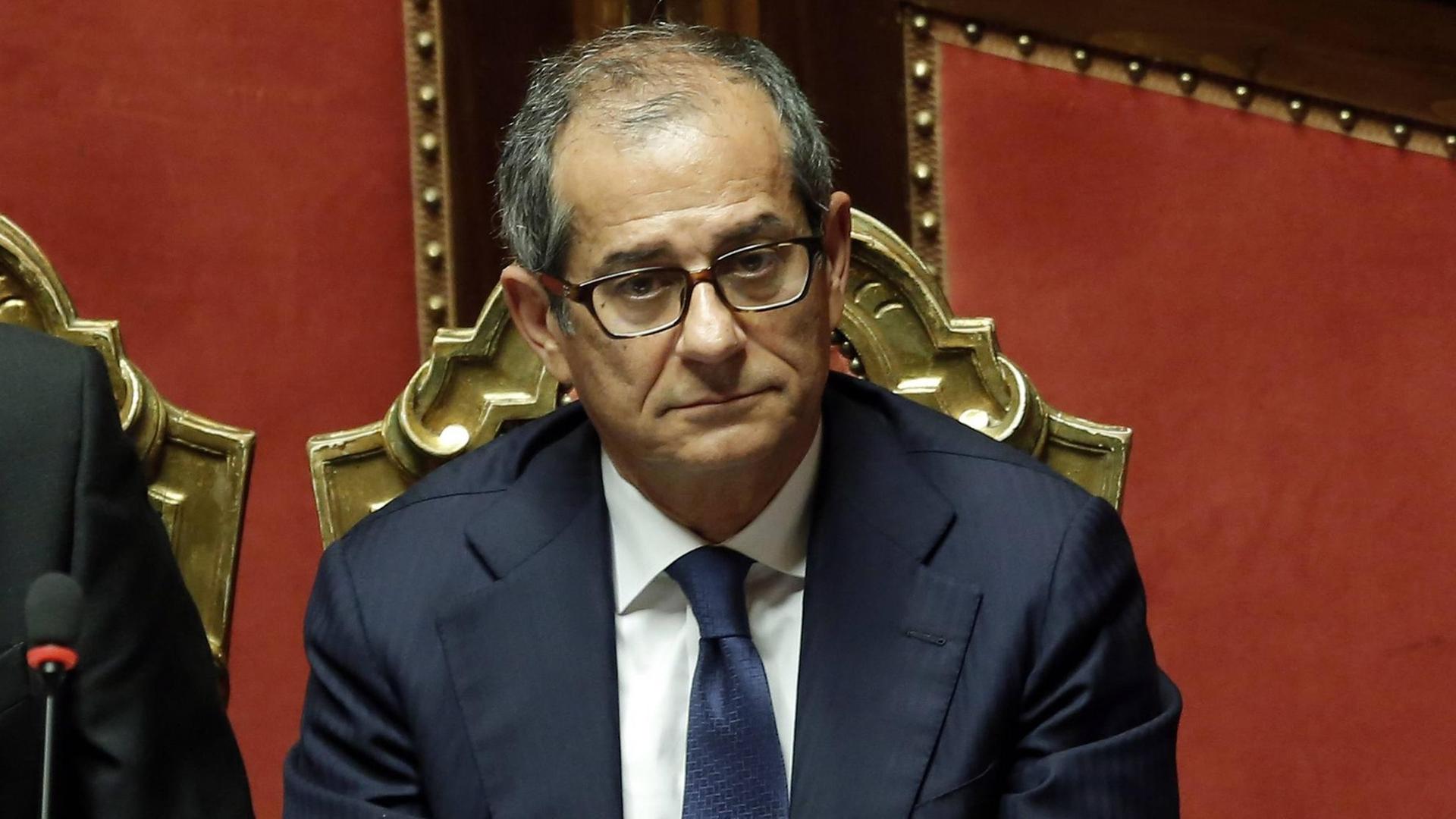 Giovanni Tria, der neue italienische Wirtschaftsminister, im Parlament am 05.06.2018 Giovanni Tria, der neue italienische Wirtschaftsminister, im Parlament am 05.06.2018