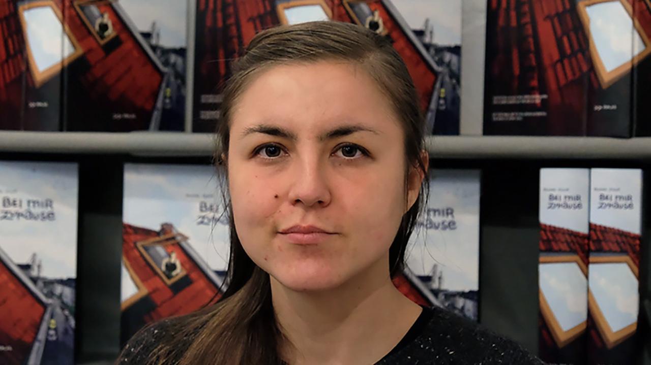 Comic-Zeichnerin Paulina Stulin. Comic-Zeichnerin Paulina Stulin.