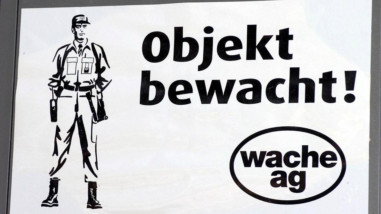 Hinweisschild: OBJEKT BEWACHT! Hinweisschild: OBJEKT BEWACHT!