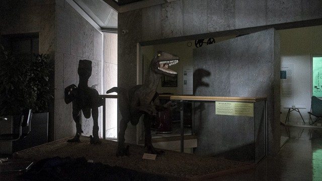 Unser Nachtquartier - im Museum, zu Füßen von Dinosauriern Unser Nachtquartier - im Museum, zu Füßen von Dinosauriern