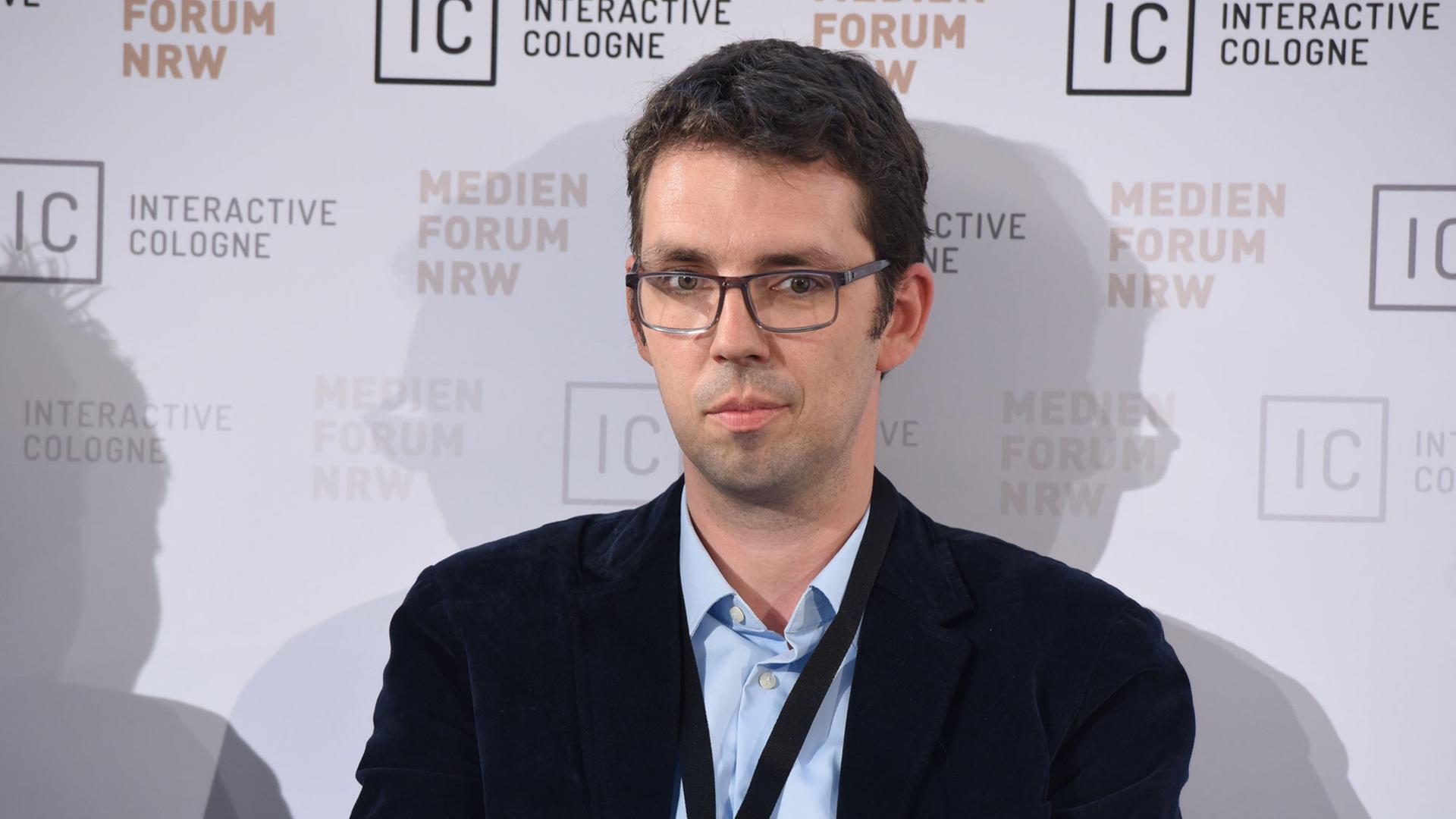 Dirk von Gehlen, Leiter Social Media / Innovation, Süddeutsche Zeitung spricht am 10.06.2015 in Köln auf dem Medienforum NRW / Interactive Cologne Dirk von Gehlen, Leiter Social Media / Innovation, Süddeutsche Zeitung spricht am 10.06.2015 in Köln auf dem Medienforum NRW / Interactive Cologne