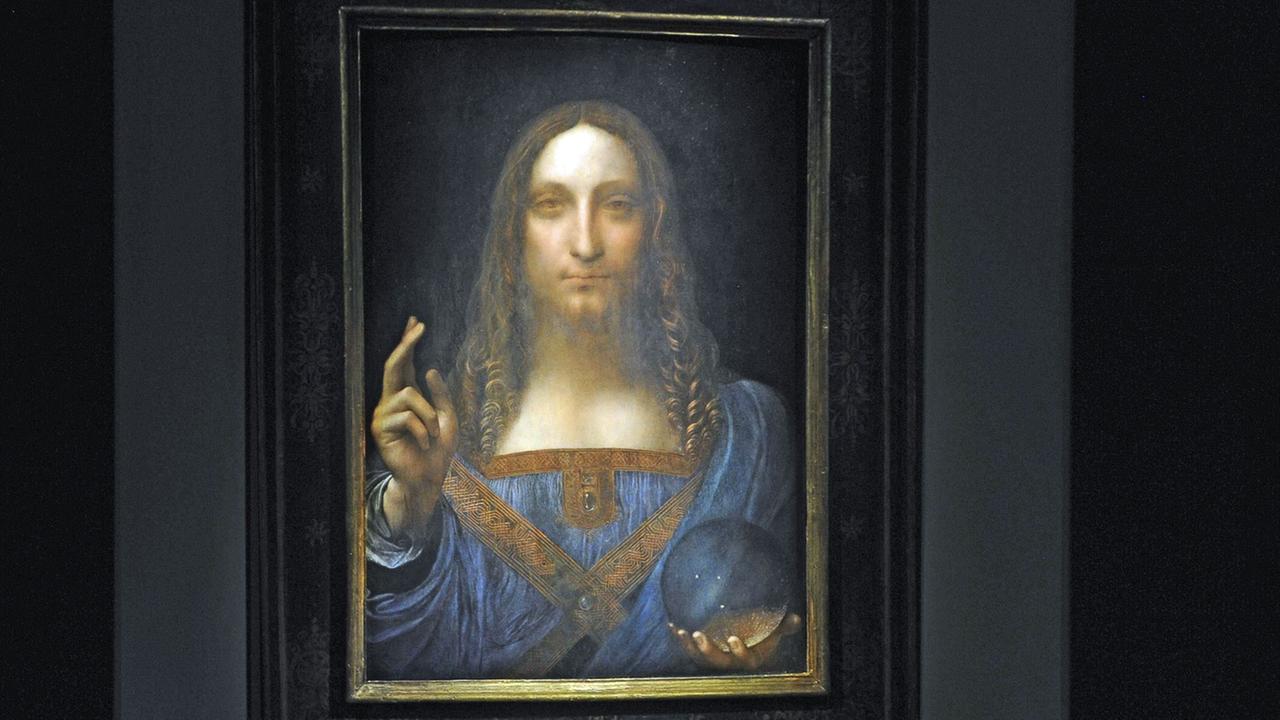 Ausschnitt aus dem Gemälde "Salvator Mundi", das von vielen Leonardo da Vinci zugeschrieben wird, was viele Experten allerdings bezweifeln. Ausschnitt aus dem Gemälde "Salvator Mundi", das von vielen Leonardo da Vinci zugeschrieben wird, was viele Experten allerdings bezweifeln.