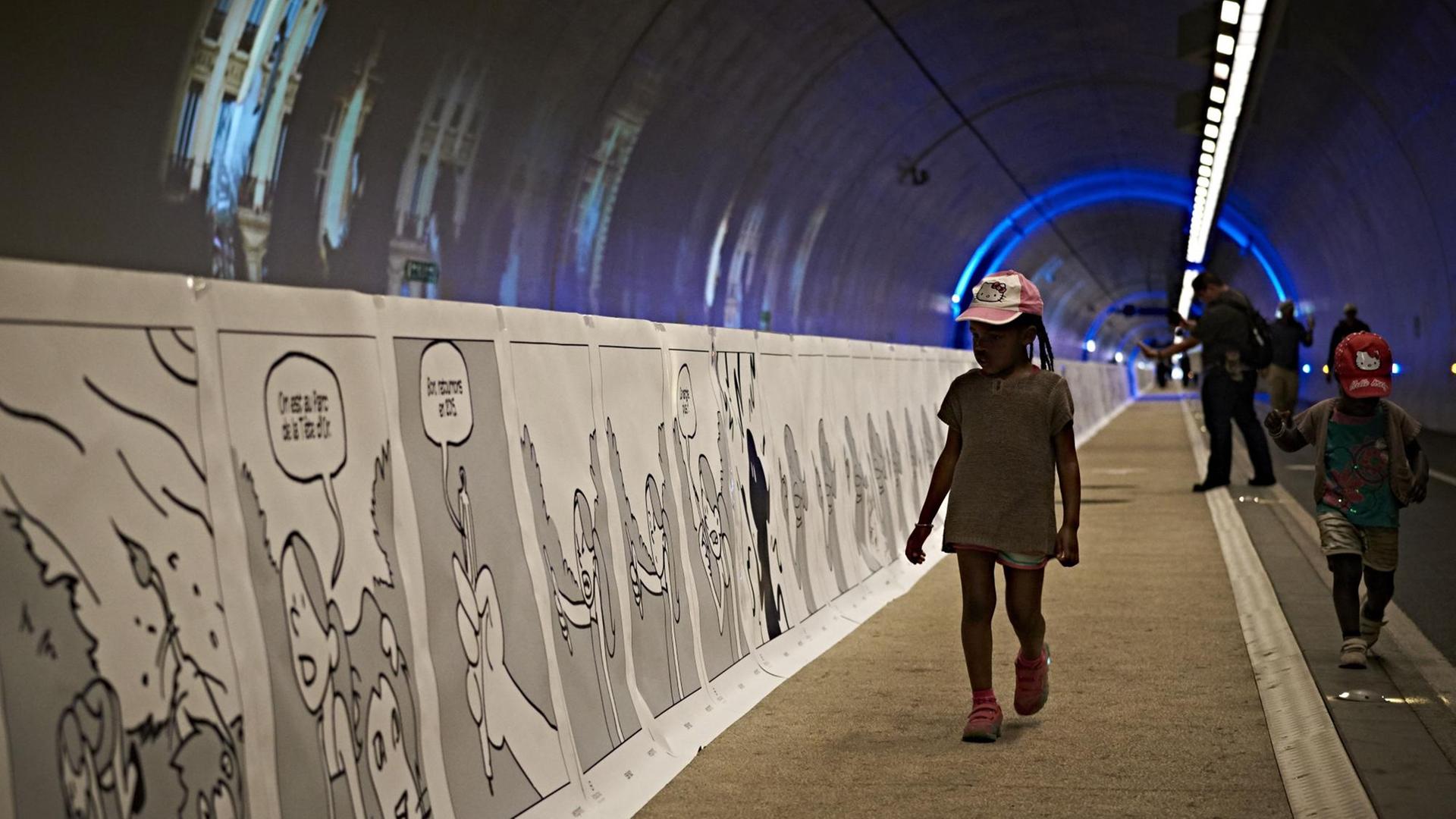 Das "Lyon BD Festival" ist seit letztem Jahr sogar im Guiness Buch der Rekorde: mit einem 1,6 Kilometer langen Comic-Strip durch den Tunnel Croix-Rousse