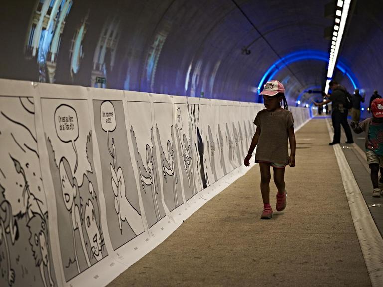 Das "Lyon BD Festival" ist seit letztem Jahr sogar im Guiness Buch der Rekorde: mit einem 1,6 Kilometer langen Comic-Strip durch den Tunnel Croix-Rousse
