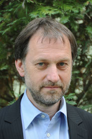 Der Frauenarzt Michael Halbfas Der Frauenarzt Michael Halbfas