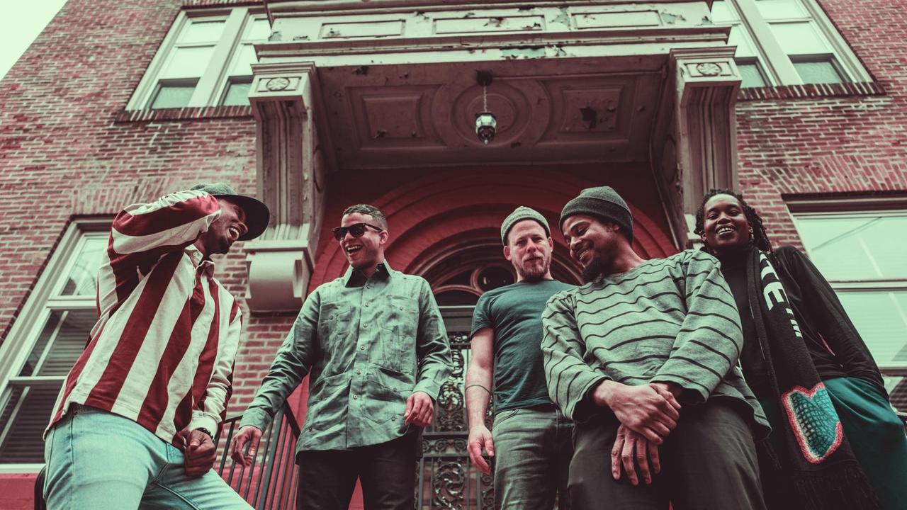 Irreversible Entanglements Irreversible Entanglements