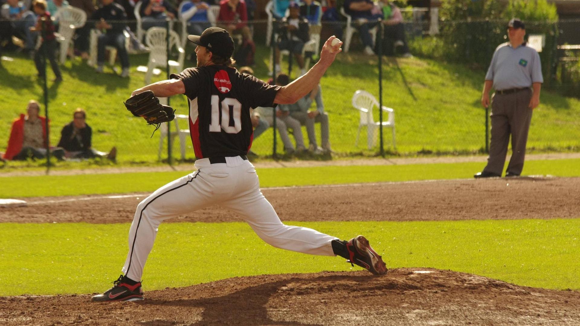 Pitcher Justin Kühn von den Legionären Regensburg. Pitcher Justin Kühn von den Legionären Regensburg.