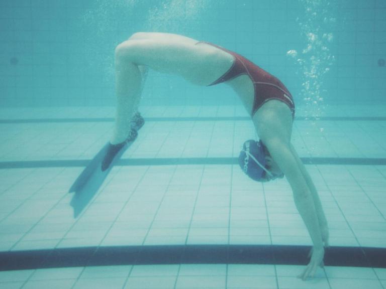 Akrobatik unter Wasser
