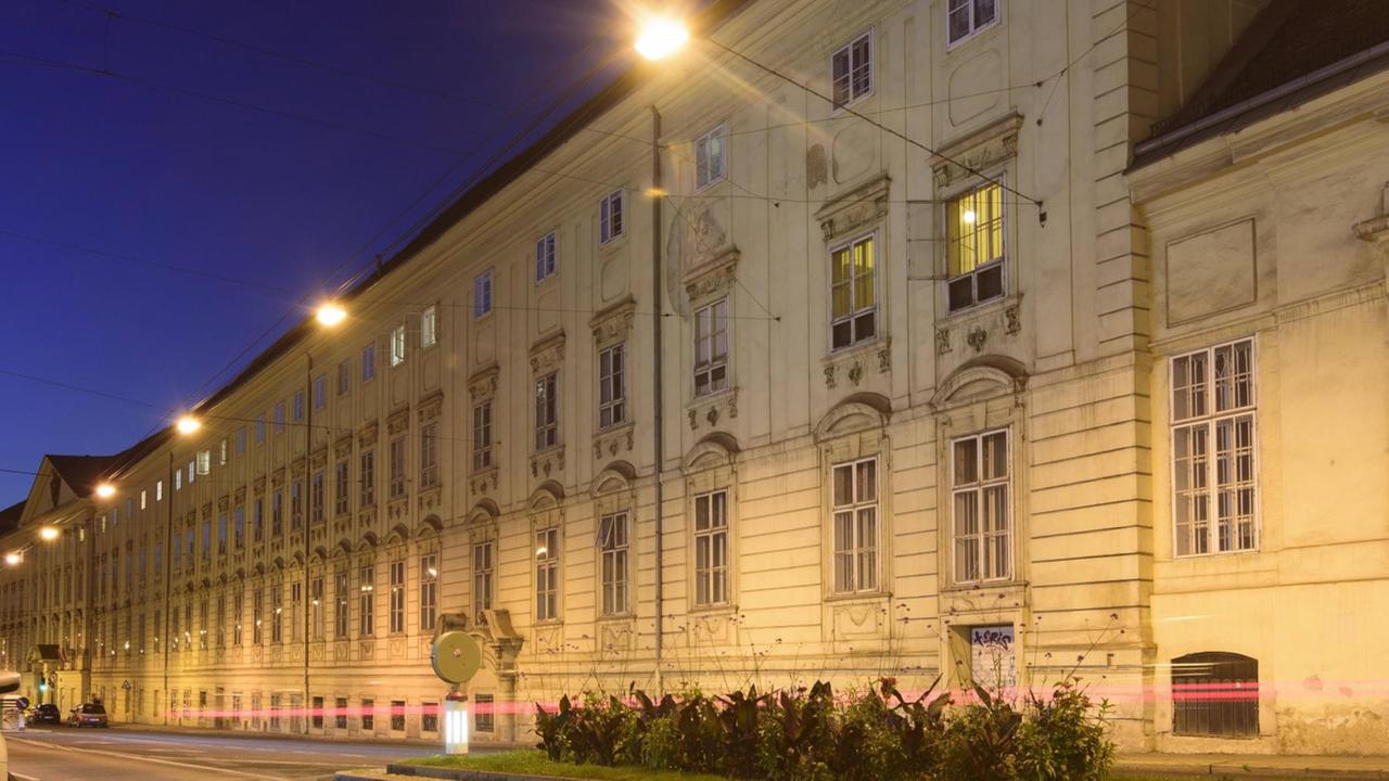 Das Theresianum in Wien Das Theresianum in Wien