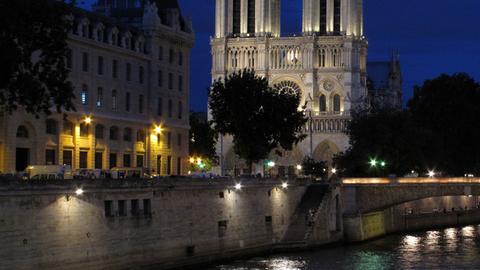  Die Nachtseite von Paris (hier die Kirche Notre Dame) interessierte auch den Bohemien Auguste de Villiers de L'Isle-Adam.