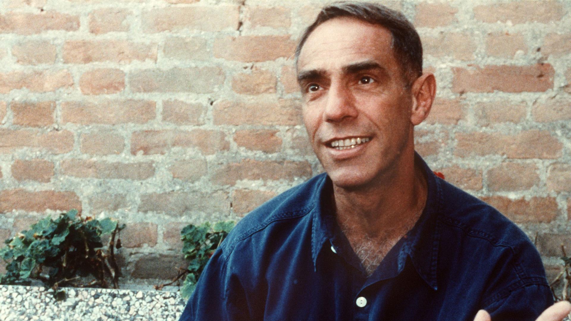 Eine Porträtaufnahme des Künstlers Derek Jarman aus dem Jahr 1991. Eine Porträtaufnahme des Künstlers Derek Jarman aus dem Jahr 1991.