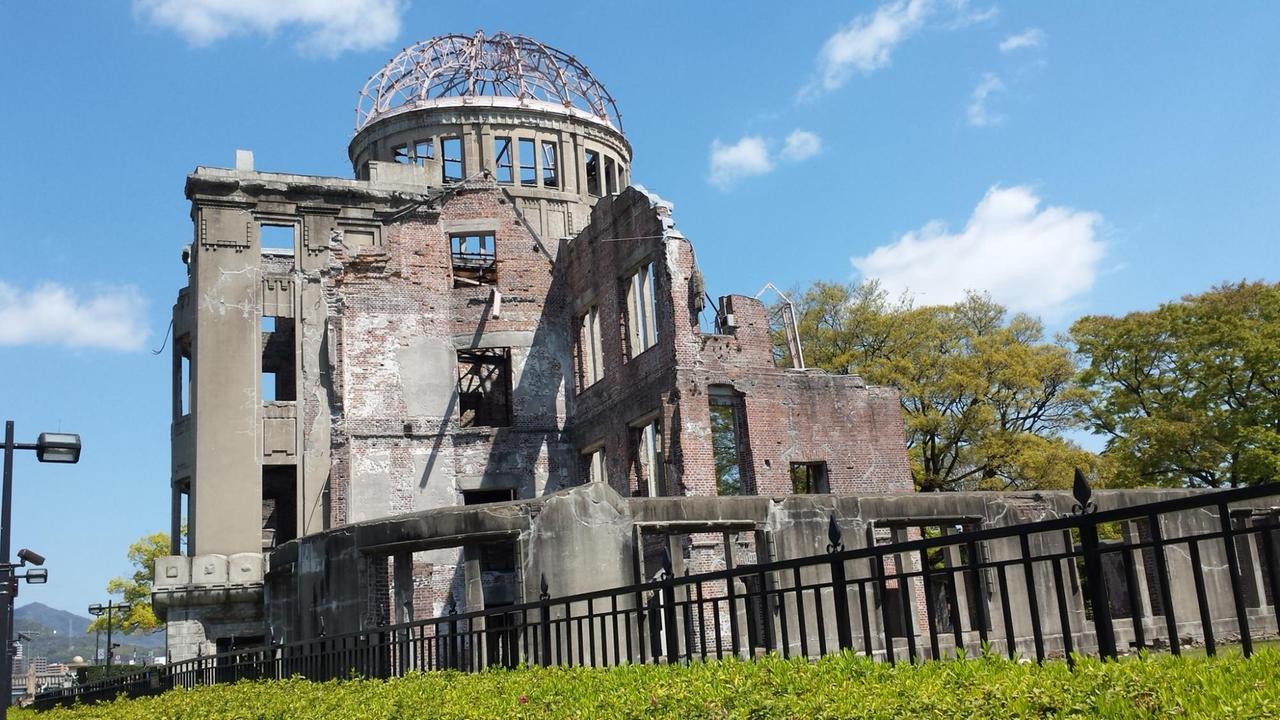 Die berühmte Ruine in Hiroshima ist ein Symbol der Zerstörung durch Atombomben geworden, 2019. Die berühmte Ruine in Hiroshima ist ein Symbol der Zerstörung durch Atombomben geworden, 2019.