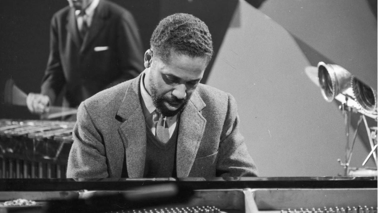 Die amerikanischen Jazz Musiker John Lewis und Milt Jackson vom Modern Jazz Quartet. Donaueschingen. 1957. Die amerikanischen Jazz Musiker John Lewis und Milt Jackson vom Modern Jazz Quartet. Donaueschingen. 1957.