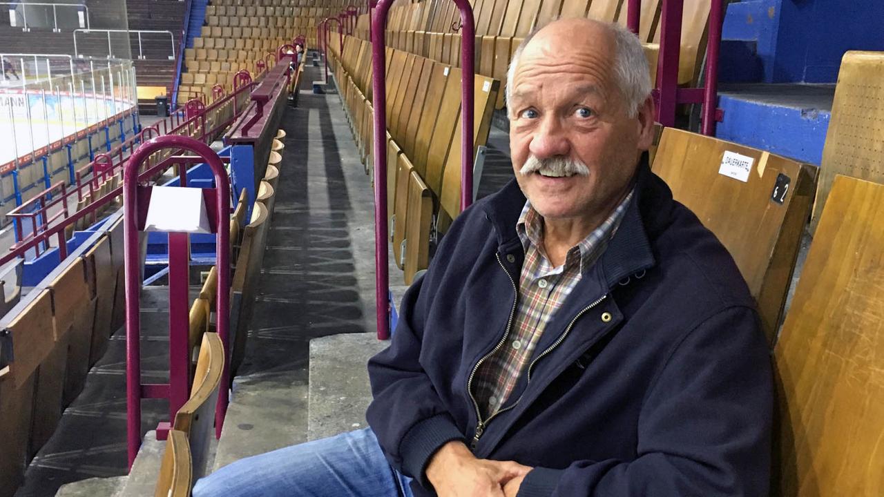 Ex-Profi Ignaz Berndaner auf der Tribüne Ex-Profi Ignaz Berndaner auf der Tribüne
