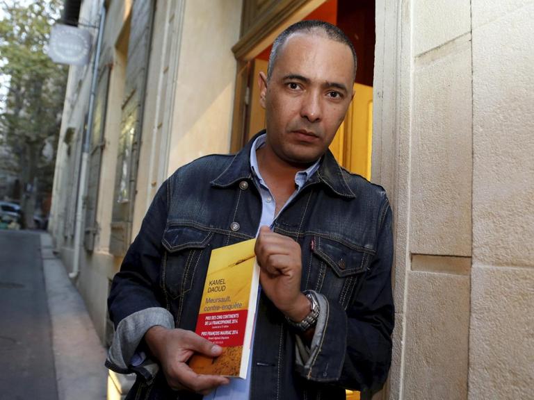Der algerische Schriftsteller Kamel Daoud in der südfranzösischen Stadt Arles.