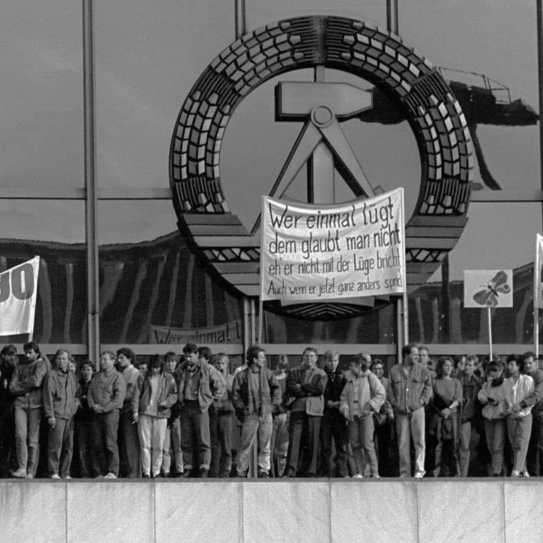 Demonstration für Demokratie am 4. November 1989 in Ost-Berlin.