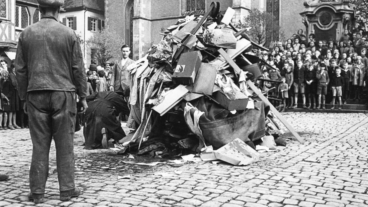 Leider liegt für dieses Bild keine Bildbeschreibung vor Leider liegt für dieses Bild keine Bildbeschreibung vor