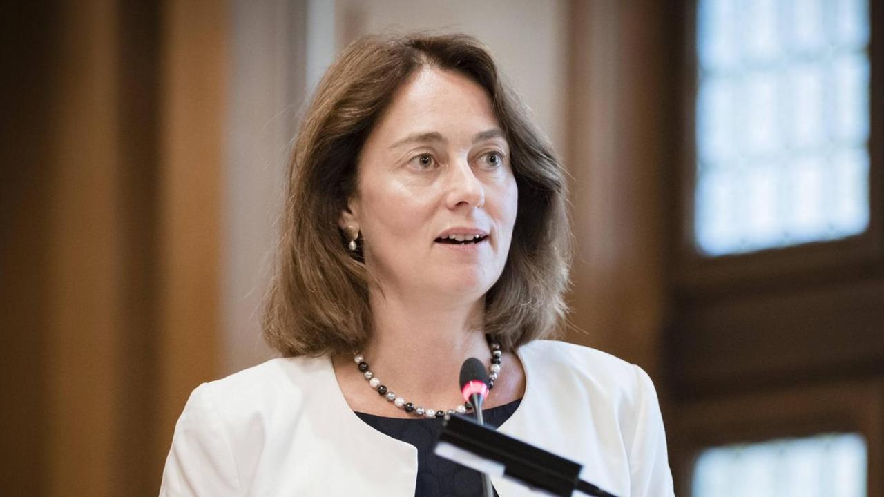 Bundesjustizministerin Katarina Barley (SPD) bei einer Ausstellungseröffnung in Berlin Bundesjustizministerin Katarina Barley (SPD) bei einer Ausstellungseröffnung in Berlin
