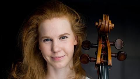 Die niederländische Cellistin Harriet Krijgh