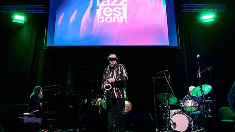 Das Joe Lovano Trio Tapestry war auf der Bühne beim Jazzfest Bonn zu sehen