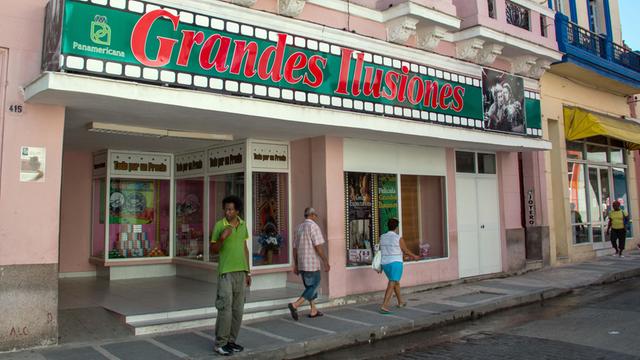 Ein Kino in der Altstadt von Camagüey, der viertgrößten Stadt Kubas.