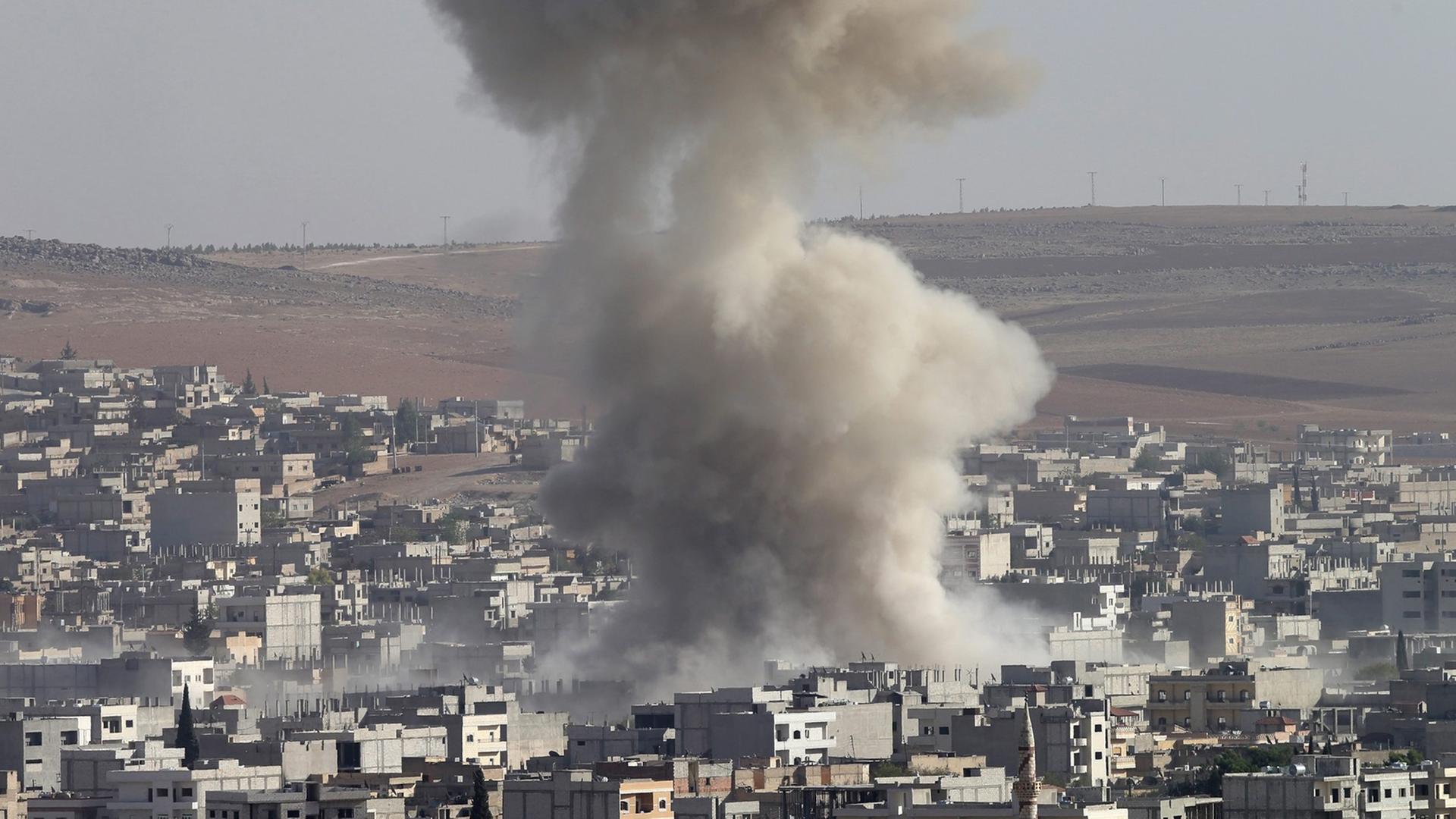 Rauch über Kobane Rauch über Kobane