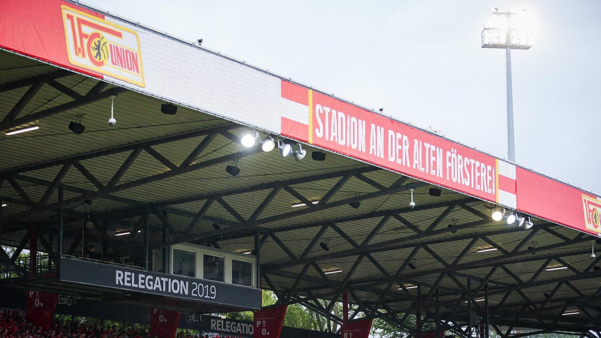 Relegations Rueckspiel im Stadion An der Alten Foersterei in Berlin Symbolfoto // DFB regulations prohibit any use of photographs as image sequences and/or quasi-video. // GER, Fussball, 1. Bundesliga Relegation, 1. FC Union Berlin - VfB Stuttgart, 27.05.2019 Berlin *** Relegations return match in the stadium An der Alten Foersterei in Berlin Symbolfoto DFB regulations prohibit any use of photographs as image sequences and or quasi video GER, Football, 1 Bundesliga Relegation, 1 FC Union Berlin VfB Stuttgart, 27 05 2019 Berlin Copyright: xTomxWellerx/xEibner-Pressefotox EP_eer Relegations Rueckspiel im Stadion An der Alten Foersterei in Berlin Symbolfoto // DFB regulations prohibit any use of photographs as image sequences and/or quasi-video. // GER, Fussball, 1. Bundesliga Relegation, 1. FC Union Berlin - VfB Stuttgart, 27.05.2019 Berlin *** Relegations return match in the stadium An der Alten Foersterei in Berlin Symbolfoto DFB regulations prohibit any use of photographs as image sequences and or quasi video GER, Football, 1 Bundesliga Relegation, 1 FC Union Berlin VfB Stuttgart, 27 05 2019 Berlin Copyright: xTomxWellerx/xEibner-Pressefotox EP_eer