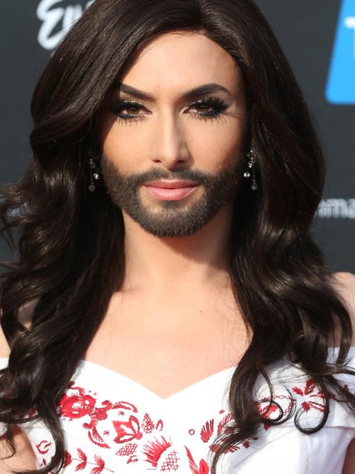 Conchita Wurst bei der Ankunft in Kopenhagen. Der Travestiekünstler vertritt Österreich beim Eurovision Songcontest 2014.