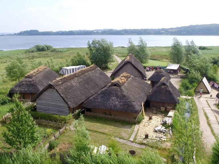 Welterbe-Museum Bei Schleswig - Die Welt Der Wikinger In Haithabu ...